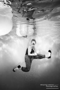 Clown Unterwasser 02 200x300 Clown Unterwasser 02